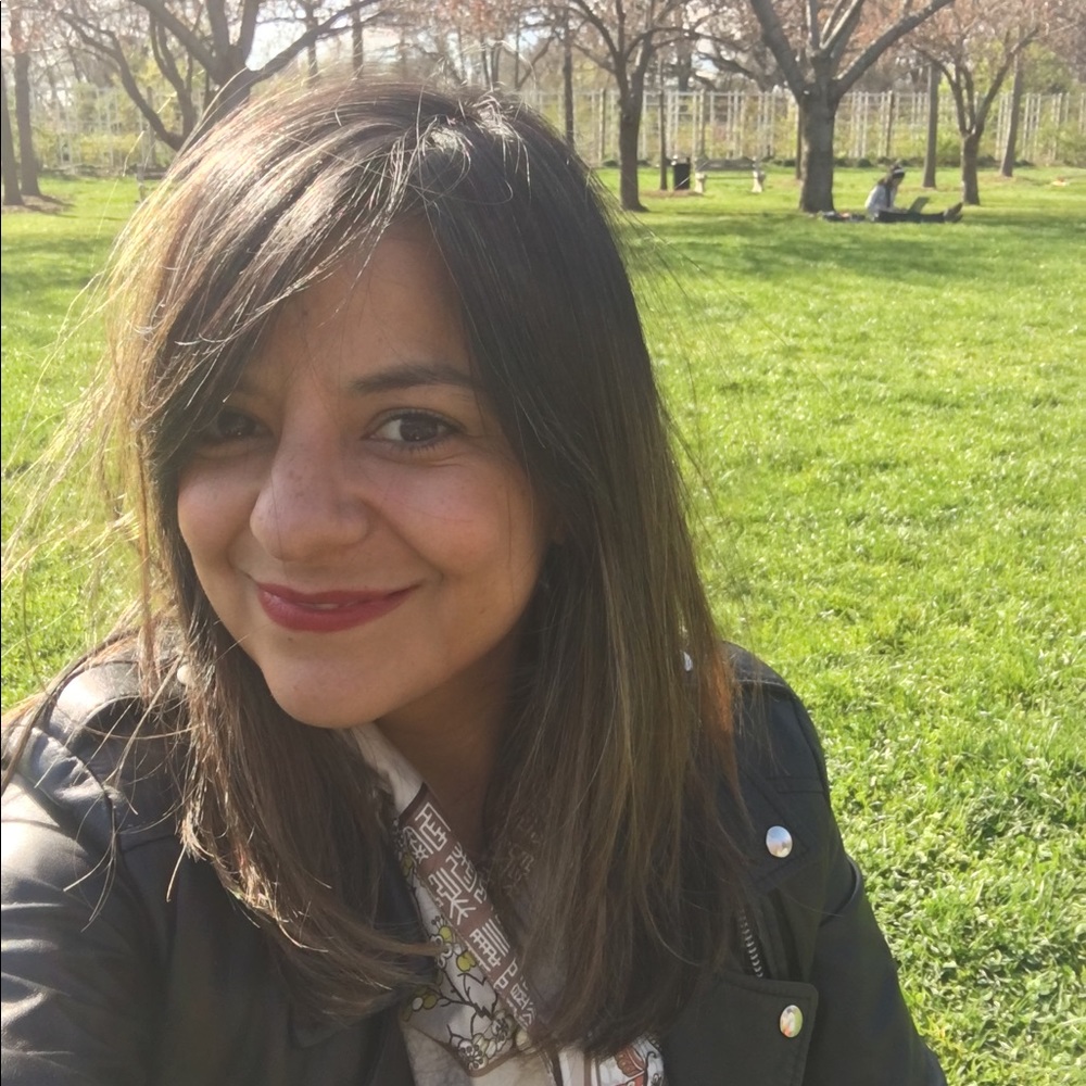 Meet your Posher, Claudia